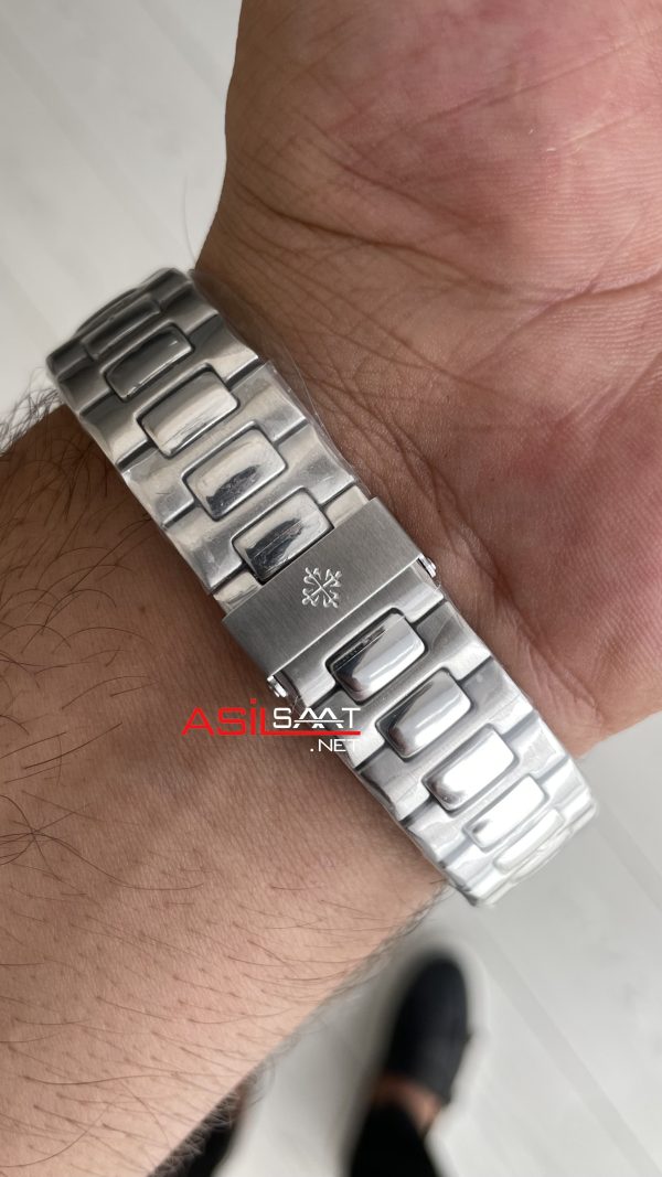 Patek Philippe Nautilus 40th Year Anniversary Platinum Blue 40 mm 5711 Silver 40. Yıla Özel Mavi Kadran Replika Saat