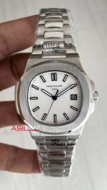 Patek Philippe Nautilus 5711 Beyaz Kadran 40mm Replika Saat