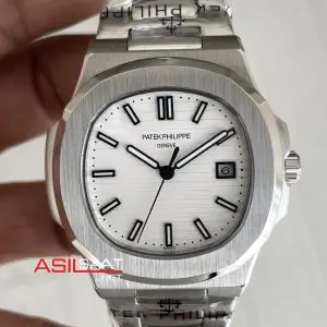 Patek Philippe Nautilus 5711 Beyaz Kadran 40mm Replika Saat