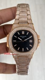 Patek Philippe Nautilus Diamond 5711 Siyah Kadran 40 mm 5711 Rose Replika Saat