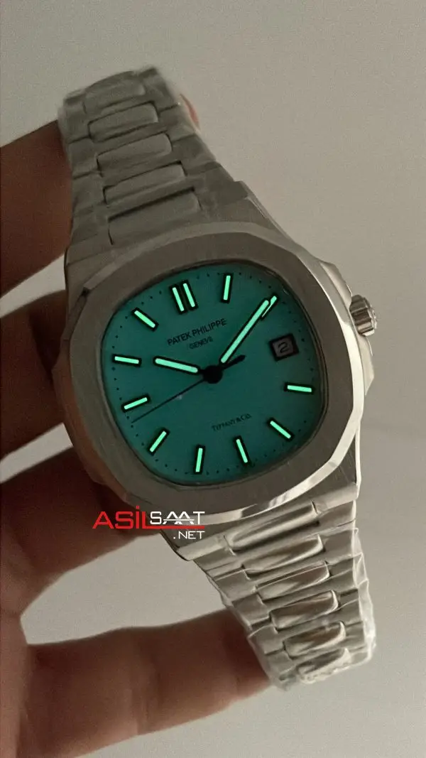 Patek Philippe Nautilus Tiffany 5711 Silver 40 mm Replika Saat Patek Philippe Nautilus Tiffany 5711 Silver 40 mm Replika Saat