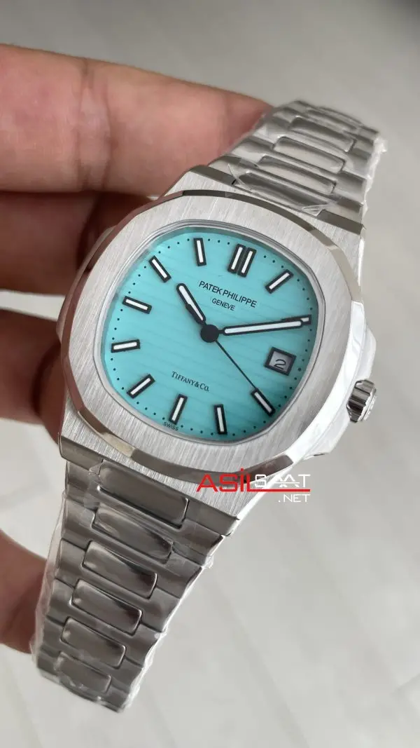Patek Philippe Nautilus Tiffany 5711 Silver 40 mm Replika Saat Patek Philippe Nautilus Tiffany 5711 Silver 40 mm Replika Saat