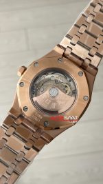Audemars Piguet Royal Oak Beyaz Kadran 15400OR Rose Replika Saat