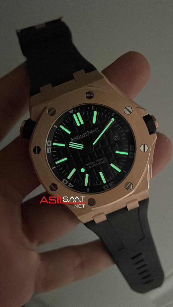 Audemars Piguet Royal Oak Offshore Diver Siyah Kadran 15340OR Rosegold 42mm Replika Saat