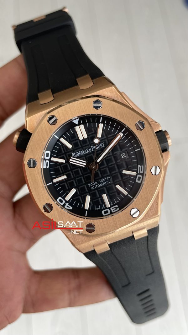 Audemars Piguet Royal Oak Offshore Diver Siyah Kadran 15340OR Rosegold 42mm Replika Saat