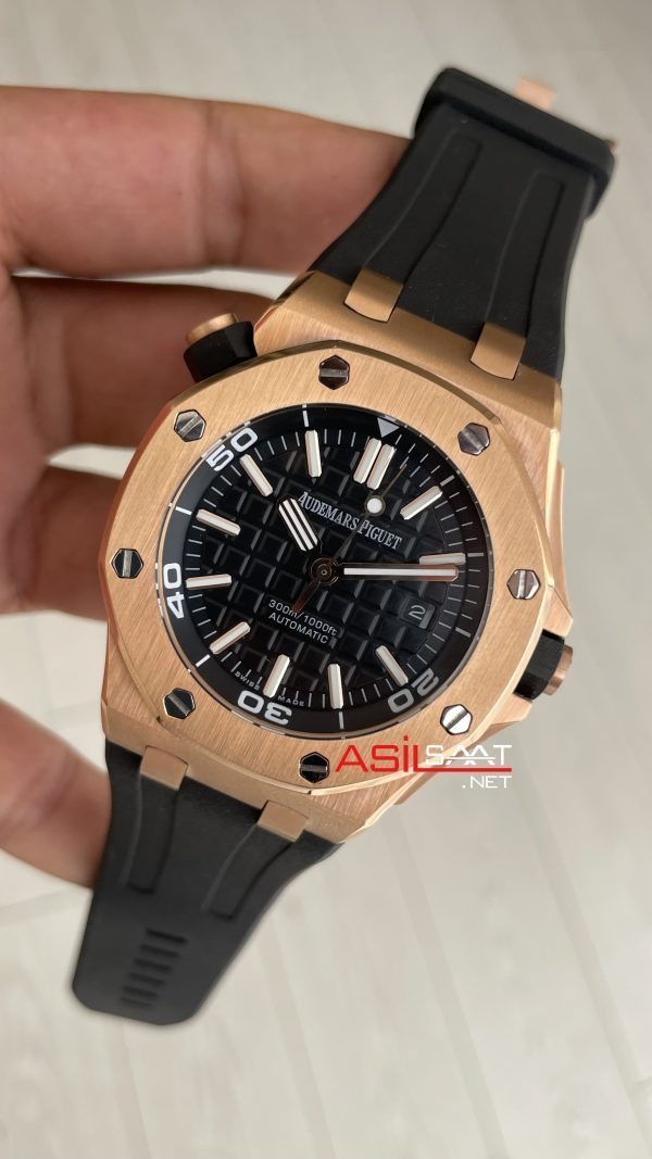 Audemars Piguet Royal Oak Offshore Diver Siyah Kadran 15340OR Rosegold 42mm Replika Saat