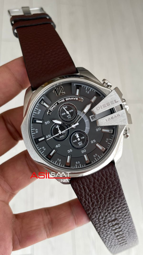 Diesel DZ4423 Mega Chief Kahverengi Silver 51mm Erkek Kol Saati Diesel DZ4423 Mega Chief Kahverengi Silver 51mm Erkek Kol Saati