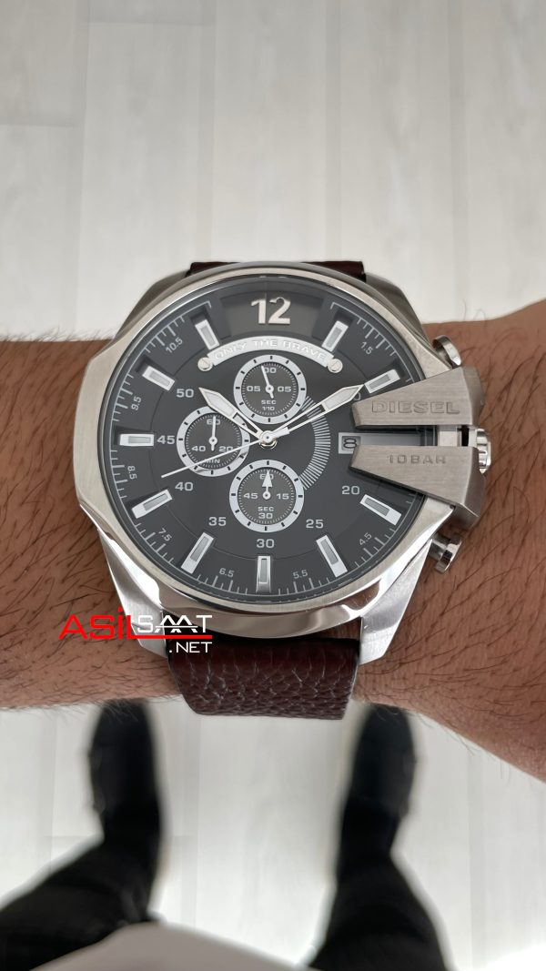 Diesel DZ4423 Mega Chief Kahverengi Silver 51mm Erkek Kol Saati Diesel DZ4423 Mega Chief Kahverengi Silver 51mm Erkek Kol Saati