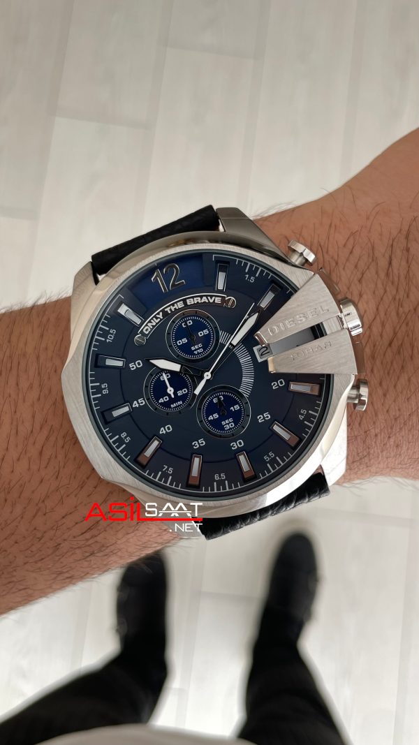 Diesel DZ4423 Mega Chief Silver 51mm Erkek Kol Saati