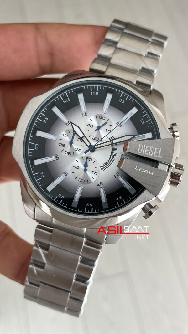 Diesel DZ4686 Mega Chief Beyaz Silver 48mm Erkek Kol Saati Diesel DZ4686 Mega Chief Beyaz Silver 48mm Erkek Kol Saati
