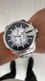 Diesel DZ4686 Mega Chief Beyaz Silver 48mm Erkek Kol Saati