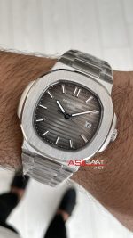 Patek Philippe Nautilus 5711 Gri Kadran 40 mm Replika Saat
