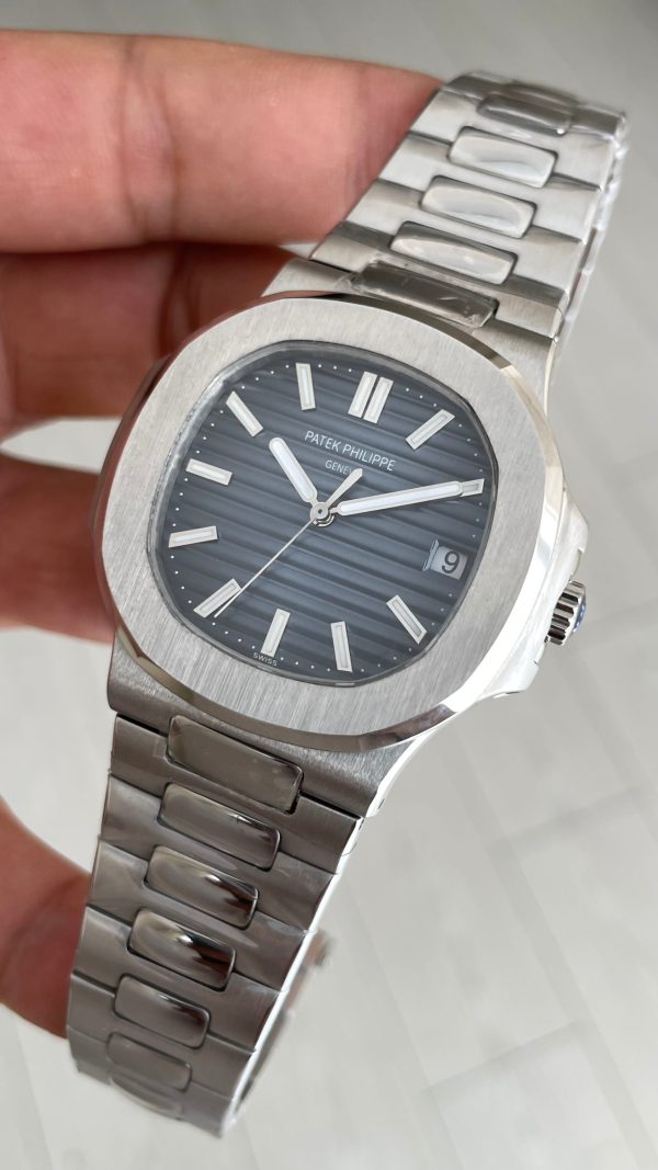 Patek Philippe Nautilus 5711 Silver Mavi Kadran KING Factory Patek Philippe Nautilus 5711 Silver Mavi Kadran KING Factory