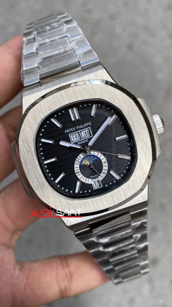 Patek Philippe Nautilus Annual Calendar Siyah Kadran 40 mm 5726 Silver Replika Saat PPNA070 Patek Philippe Nautilus Annual Calendar Siyah Kadran 40 mm 5726 Silver Replika Saat PPNA070