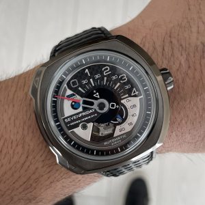 SevenFriday V Series V3/01 PVD Black 44mm