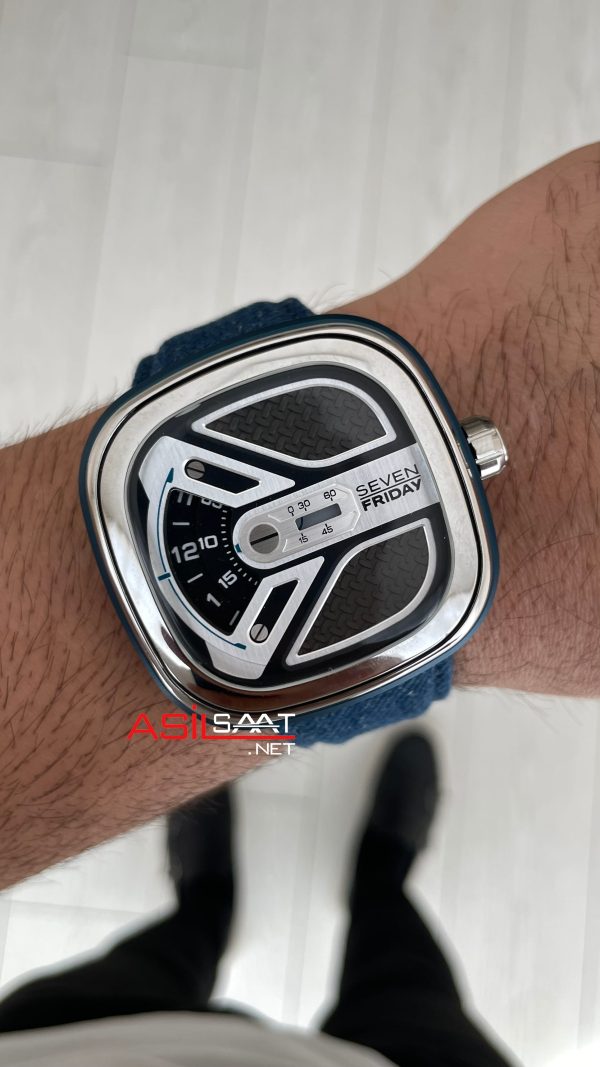 SevenFriday M Series Urban Explorer M1B/01 Mavi 47mm SevenFriday M Series Urban Explorer M1B/01 Mavi 47mm