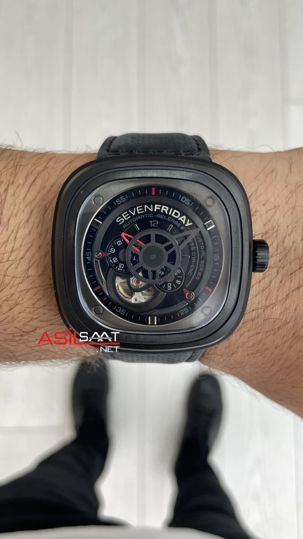 SevenFriday P Series Siyah P3/01 PVD Black 47mm Replika Saat