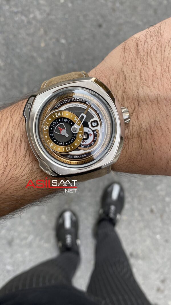 SevenFriday Q Series Regulator 44 mm SF-Q2/01 Brown Replika Saat SFQ001 SevenFriday Q Series Regulator 44 mm SF-Q2/01 Brown Replika Saat SFQ001