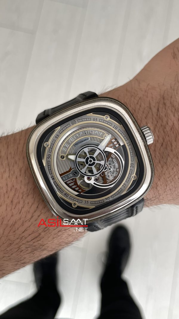 SevenFriday S Series S2/01 Silver 47mm SevenFriday S Series S2/01 Silver 47mm