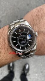 Rolex Sky Dweller Siyah 326934 Oyster Replika