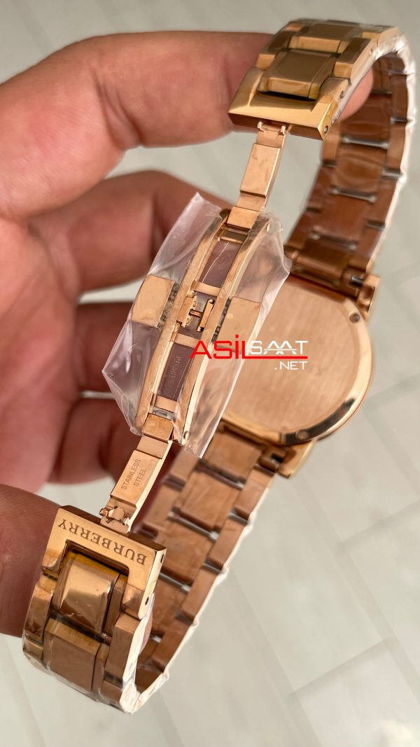 Burberry BU9005 The City Rose 34mm Kadın Kol Saati Burberry BU9005 The City Rose 34mm Kadın Kol Saati