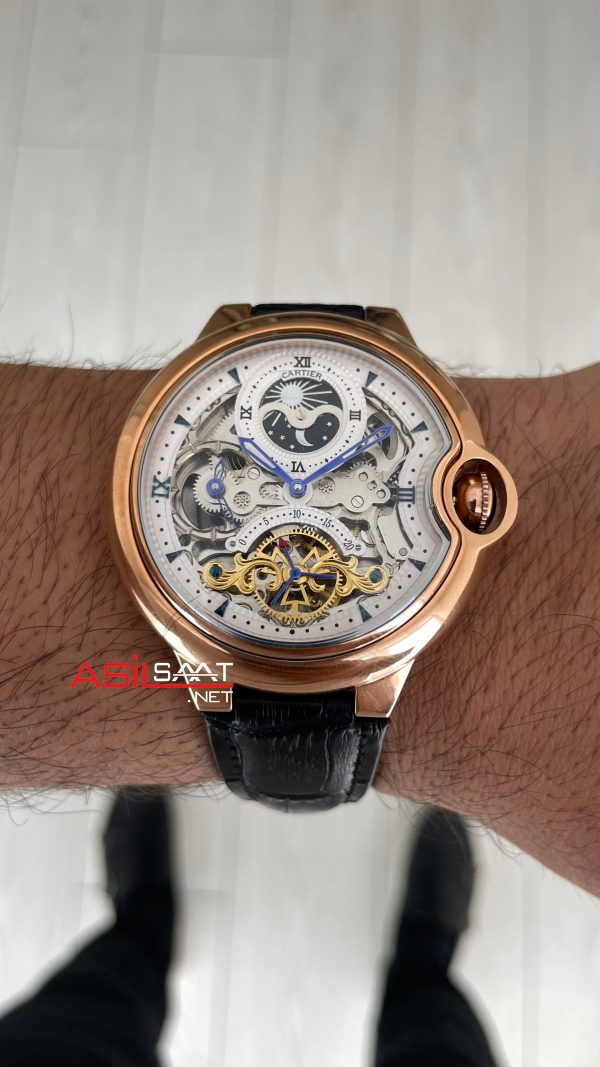 Cartier Ballon Bleu Skeleton Rose Tourbillon Moonphase 42mm Replika Saat Cartier Ballon Bleu Skeleton Rose Tourbillon Moonphase 42mm Replika Saat