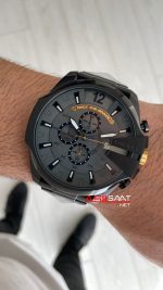 Diesel DZ4479 Mega Chief Black PVD 51mm Erkek Kol Saati