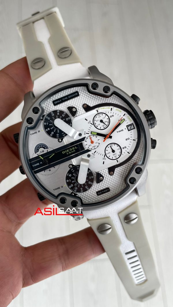 Diesel DZ7401 Mr. Daddy 2.0 Beyaz 57mm Erkek Kol Saati Diesel DZ7401 Mr. Daddy 2.0 Beyaz 57mm Erkek Kol Saati