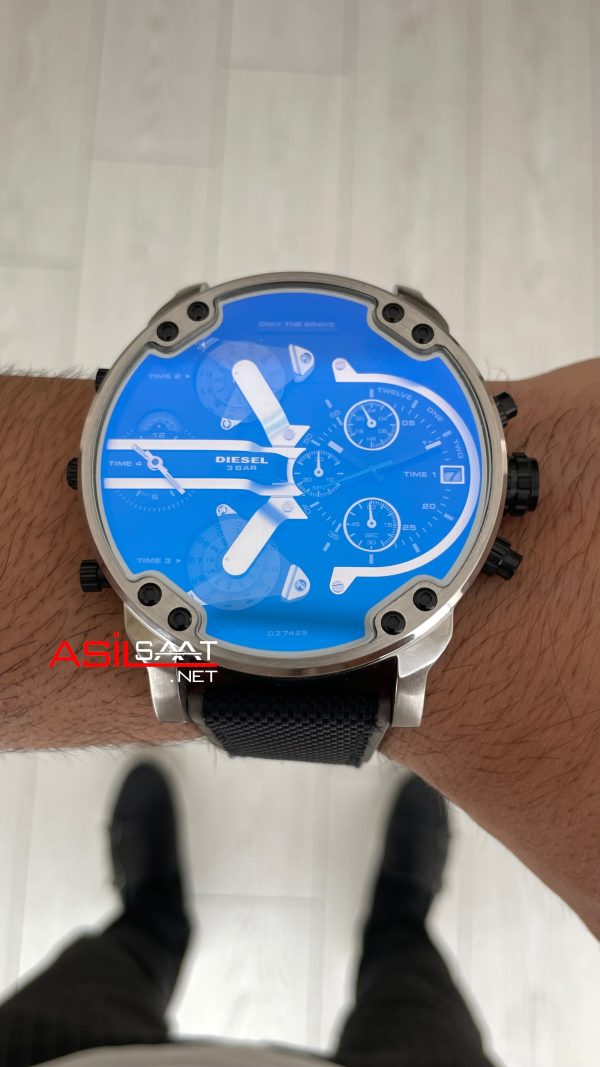 Diesel DZ7429 Mr. Daddy 2.0 Silver 57mm Erkek Kol Saati