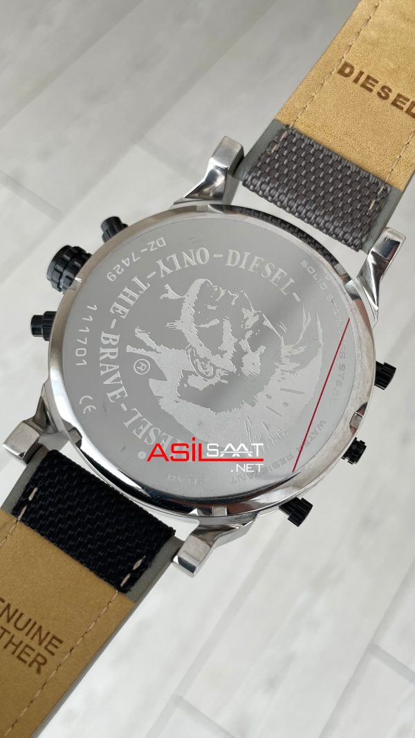 Diesel DZ7429 Mr. Daddy 2.0 Silver 57mm Erkek Kol Saati