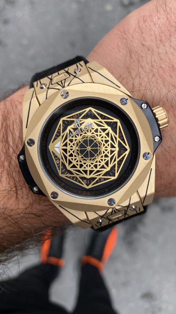 Hublot Big Bang Sang Bleu King I 44 mm