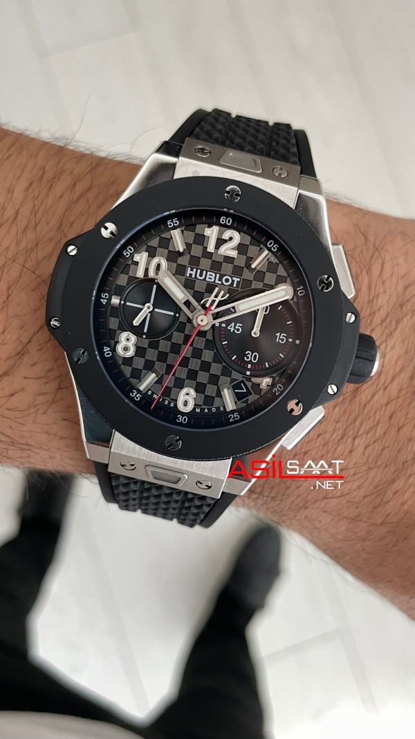 Hublot Big Bang Titanium Ceramic 20th Anniversary 43mm Siyah Super Clone Swiss ETA Saat ZF Factory Hublot Big Bang Titanium Ceramic 20th Anniversary 43mm Siyah Super Clone Swiss ETA Saat ZF Factory
