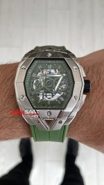 Hublot Spirit Of Big Bang Sang Bleu Green 44mm Yeşil Kadran Replika Saat