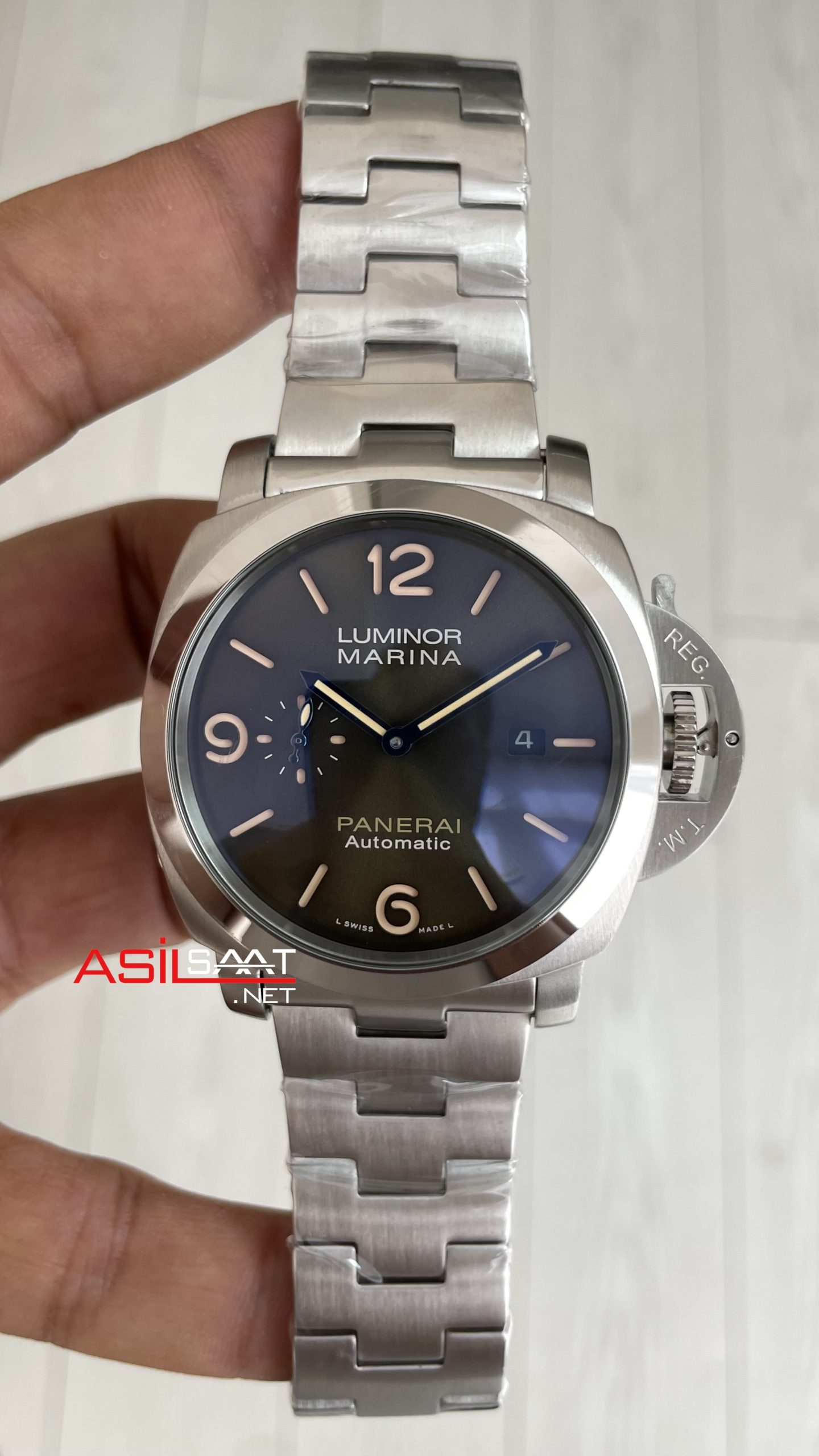 Panerai Luminor Marina Quaranta Verde Militare PAM1304 Yeşil Kadran 44mm Silver Replika Saat Panerai Luminor Marina Quaranta Verde Militare PAM1304 Yeşil Kadran 44mm Silver Replika Saat