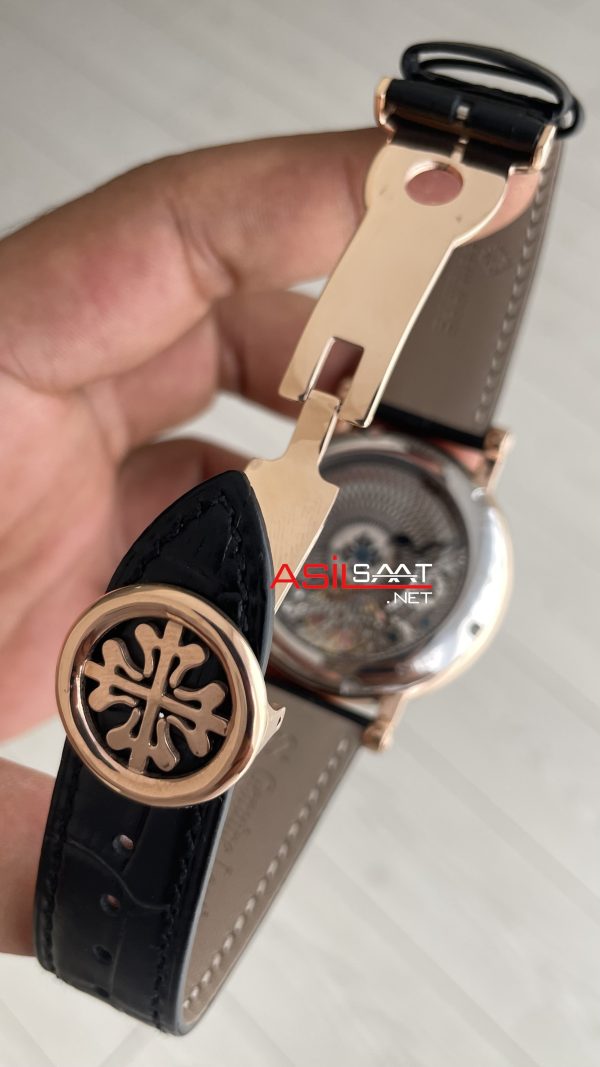 Patek Philippe Geneve Tourbillon Moonphase Skeleton Siyah Kadran 42 mm İskelet Rose Replika Saat