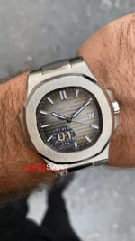 Patek Philippe Nautilus 5711 Gri Kadran Deri