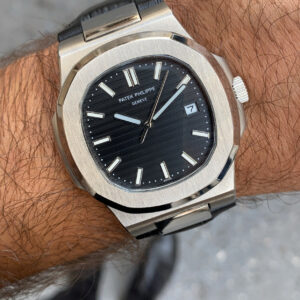 Patek Philippe Nautilus 5711 Siyah Kadran Deri