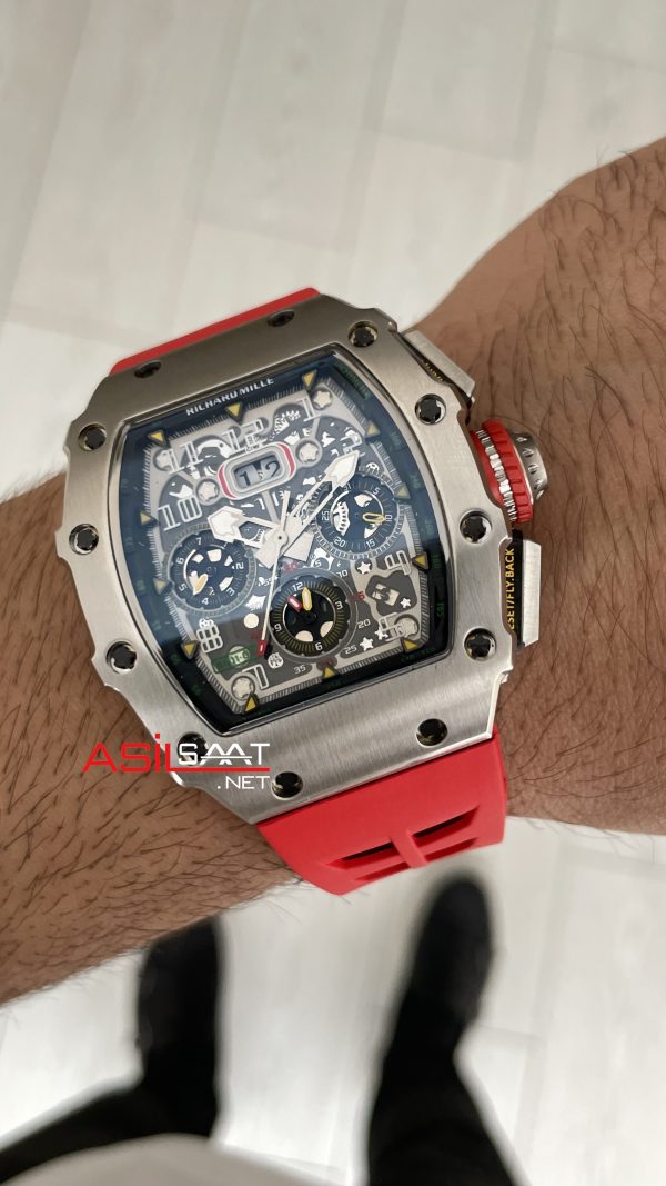 Richard Mille RM011 Titanium Flyback Kırmızı Chronograph 50mm Richard Mille RM011 Titanium Flyback Kırmızı Chronograph 50mm