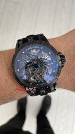 Roger Dubuis Excalibur Spider Pirelli Skeleton Tourbilllon PVD Siyah 48mm Replika Saat