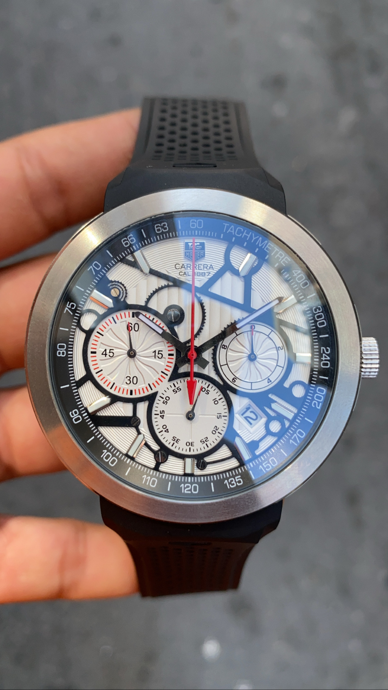 TAG Heuer Carrera Calibre 1887 Silver Beyaz TAG Heuer Carrera Calibre 1887 Silver Beyaz
