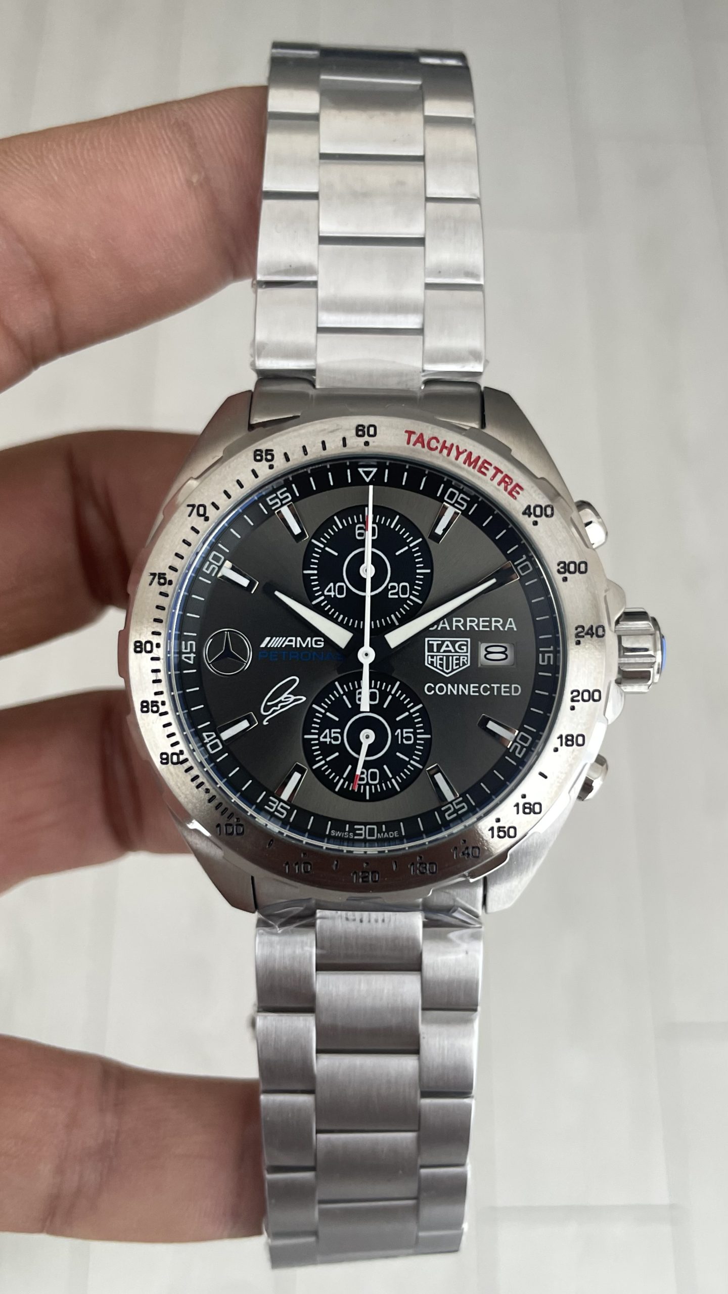 TAG Heuer Petronas AMG Gri 43mm Replika Saat TAG Heuer Petronas AMG Gri 43mm Replika Saat