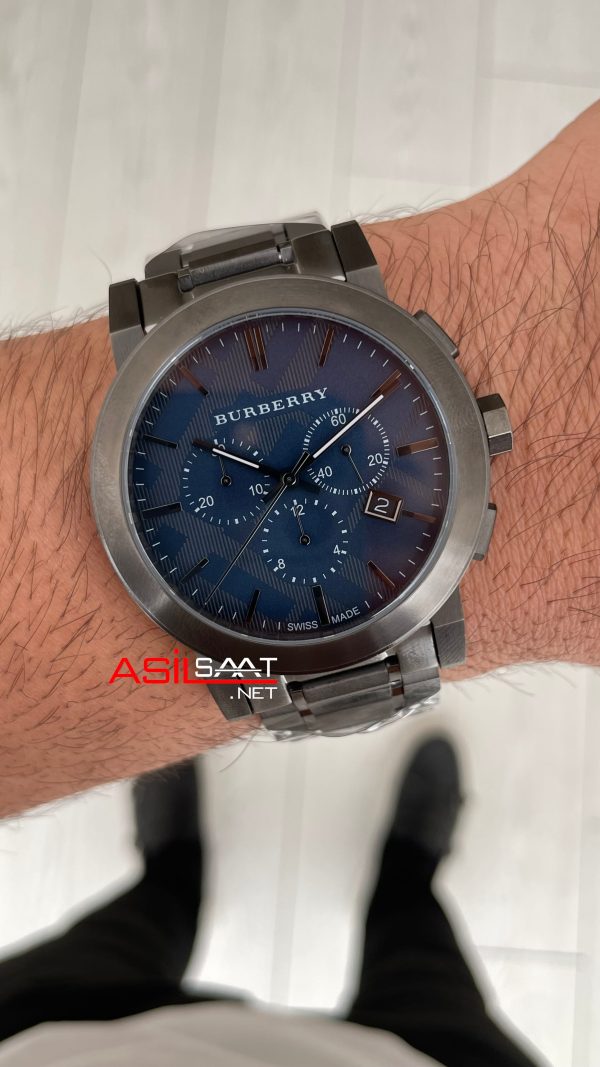 Burberry BU9365 The City Gunmetal Chronograph Mavi 42mm Replika Saat Burberry BU9365 The City Gunmetal Chronograph Mavi 42mm Replika Saat