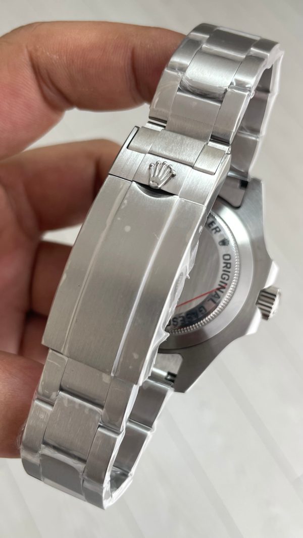 Rolex Sea-Dweller 126600 Oyster Red Text 43mm
