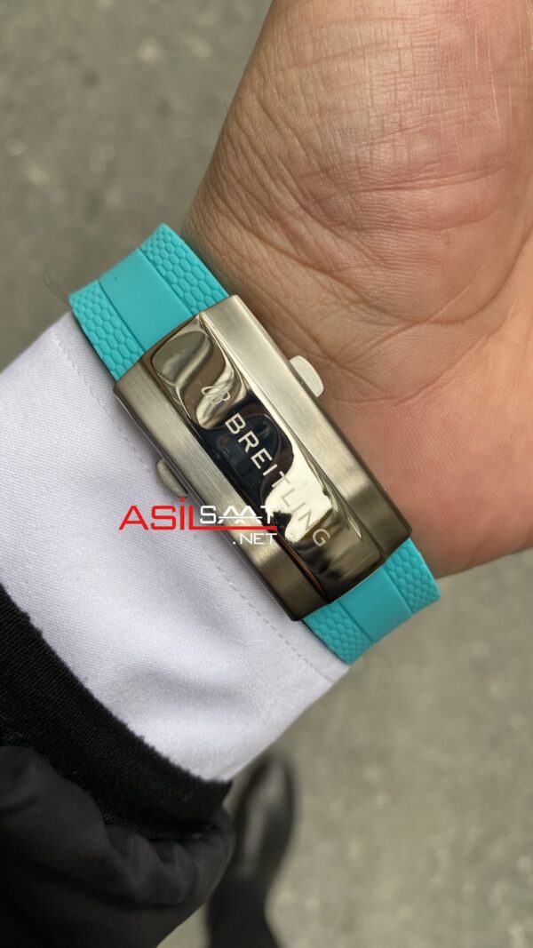 Breitling Replika Saat Superocean Tiffany 44 mm Breitling Replika Saat Superocean Tiffany 44 mm