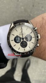 Omega Replika Saat Speedmaster Snoopy Award 50th Anniversary Siyah 42 mm