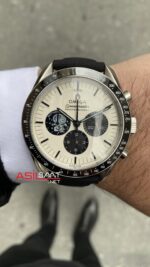 Omega Replika Saat Speedmaster Snoopy Award 50th Anniversary Siyah 42 mm