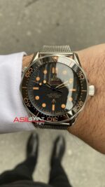 Omega Seamaster Diver 300m James Bond 007 Siyah Replika Saat