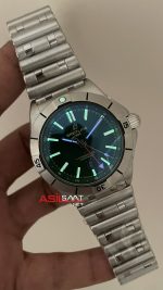 Breitling Chronomat GMT Yeşil Kadran 40mm Replika Saat