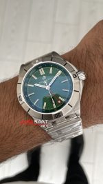 Breitling Chronomat GMT Yeşil Kadran 40mm Replika Saat