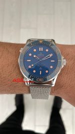 Omega Seamaster Diver 300M James Bond 007 Mavi Kadran 42mm Replika Saat